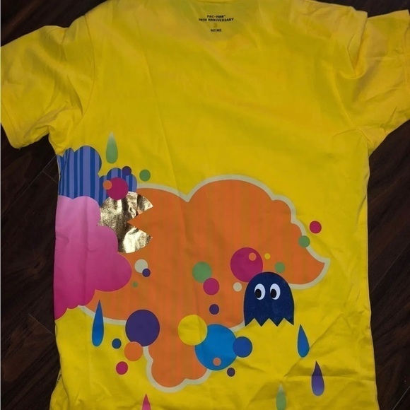 NWT Uniglo × Namco/Bandai
Pacman 30th Anniversary
Dzine T-Shirt Rare size L - Picture 1 of 8